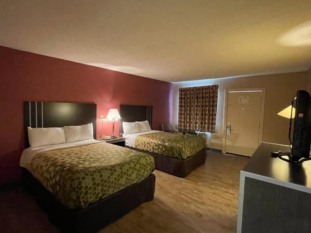 Double Room with Two Double Beds - Non-Smoking interior